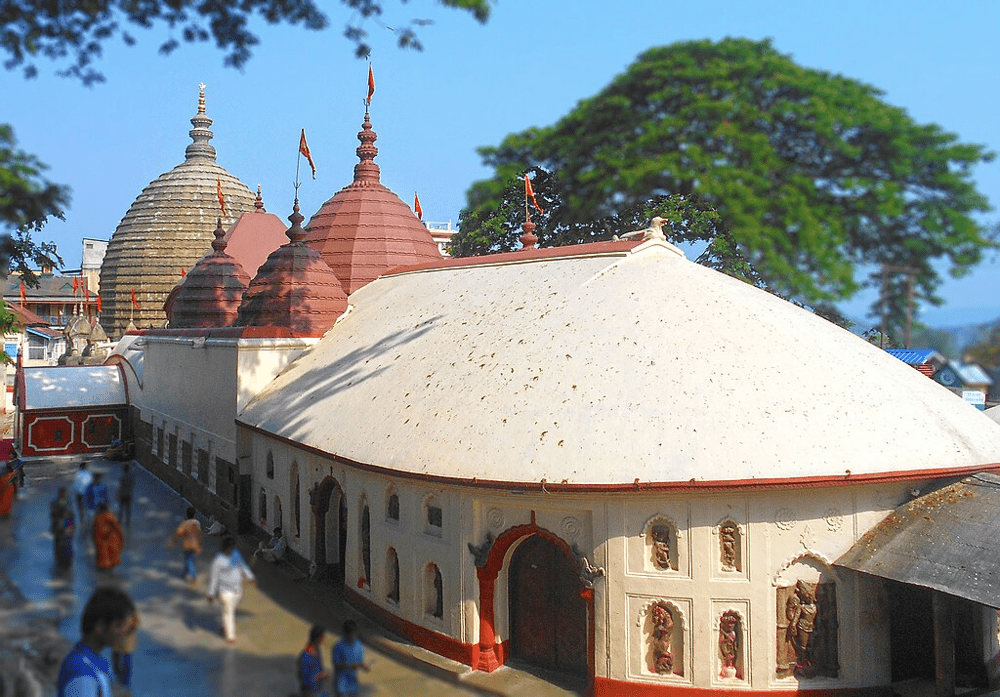 kamakya The Kamakhya Temple in Assam – a famed Shakti Peetha and Tantric shrine. While known for esoteric practices, its public worship follows Dakshinachara norms, with devotional rituals that honor the Goddess Kamakhya in an orthodox manner.
